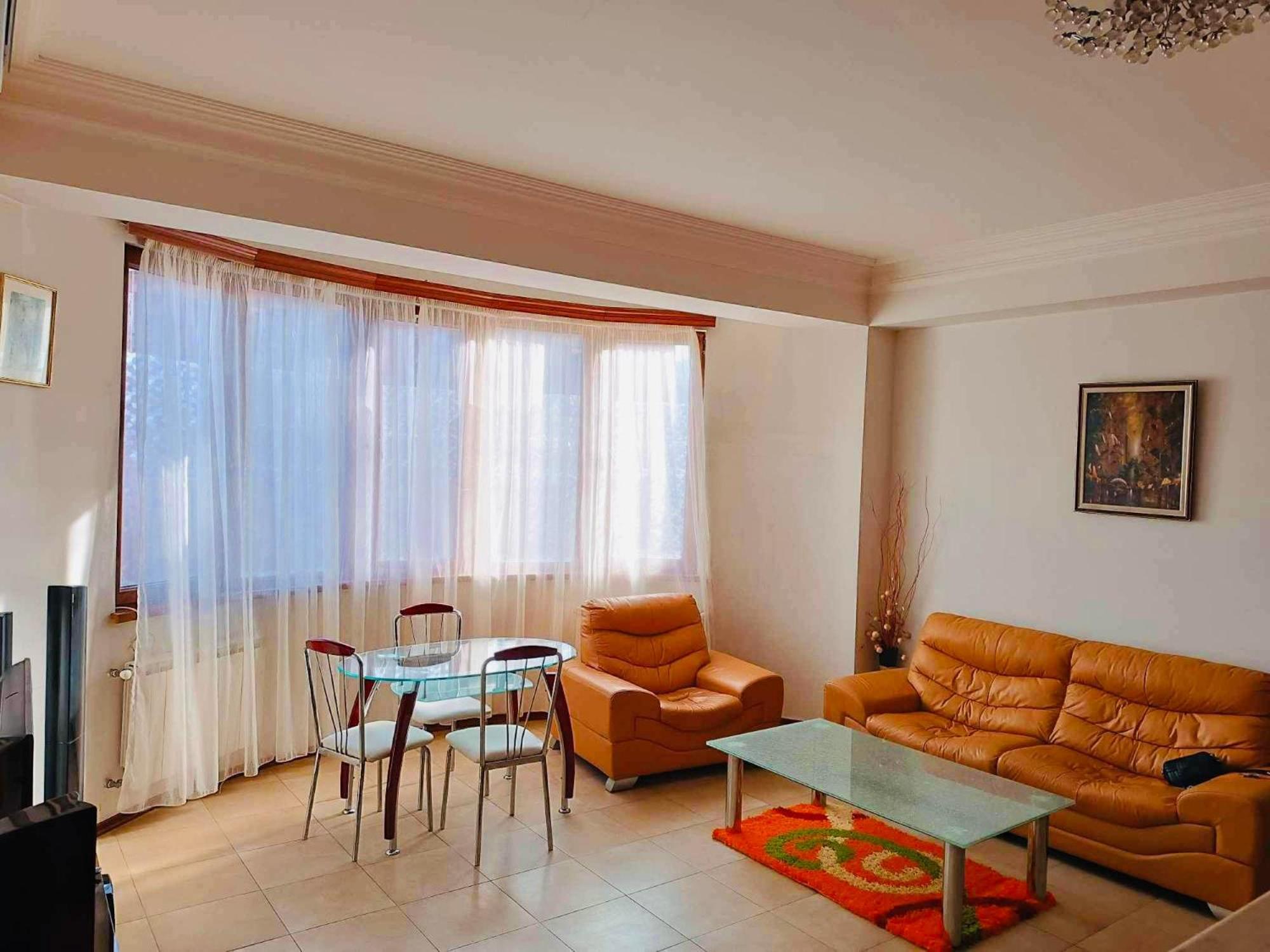 Republic Square Apartment Erevan Exterior foto